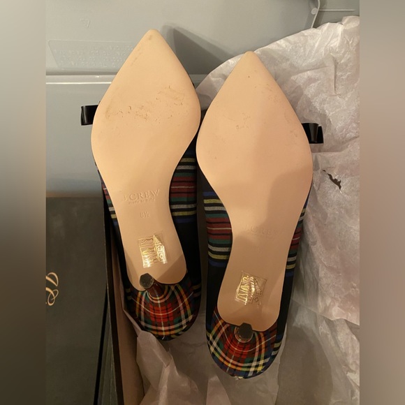 J.Crew plaid fabric pump with patent leather bow across toe. - Picture 2 of 4